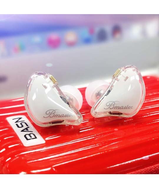BASN Bmaster Triple Drivers in Ear Monitor on case